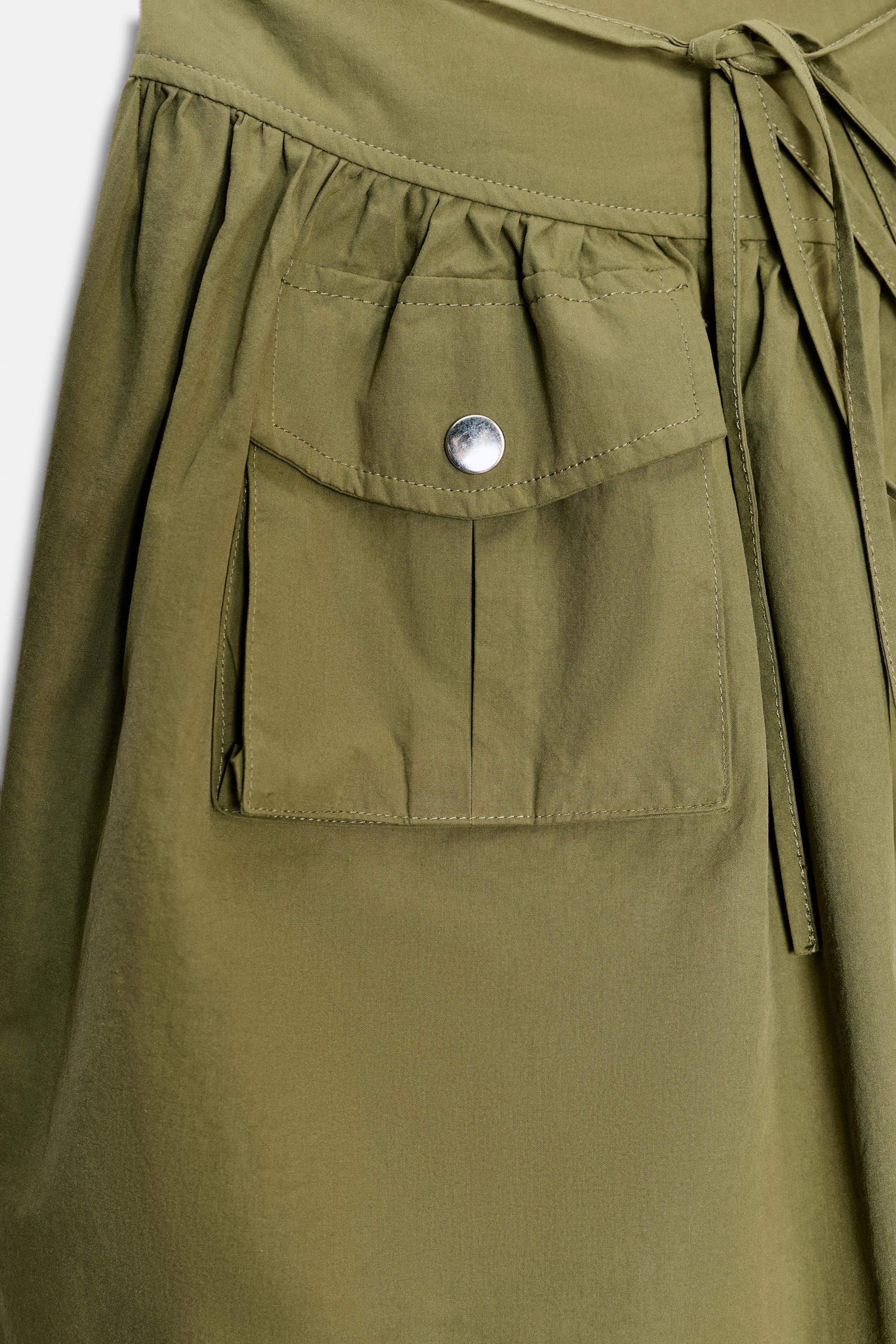 SHORT SKIRT WITH VOLUME AND BELT LOOP